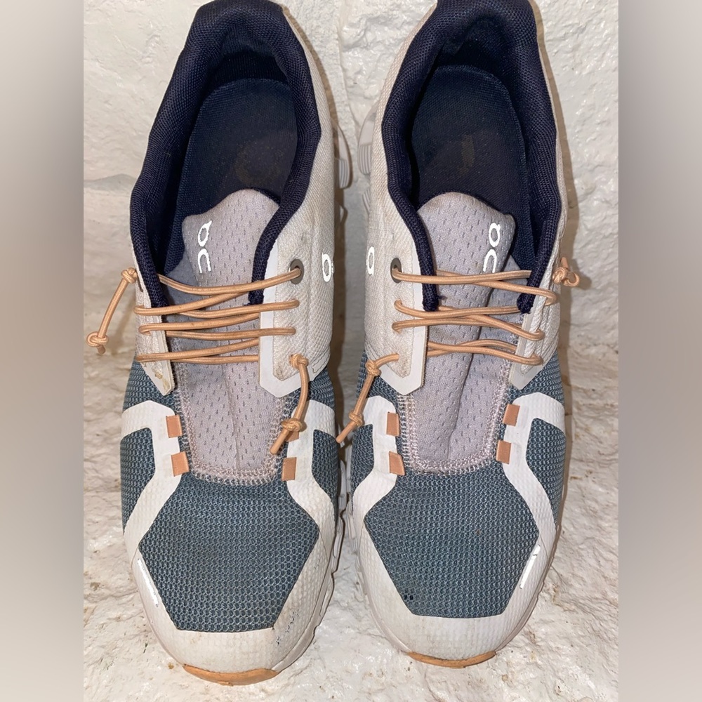 On Cloud Shoes